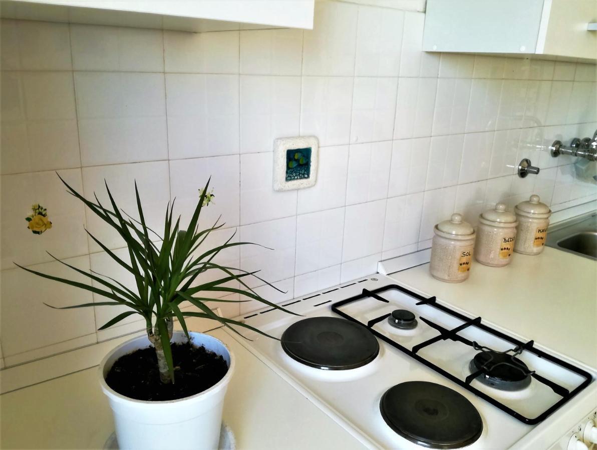 Apartamento Leona Lovran Exterior foto