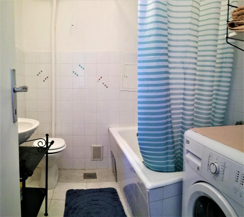 Apartamento Leona Lovran Exterior foto
